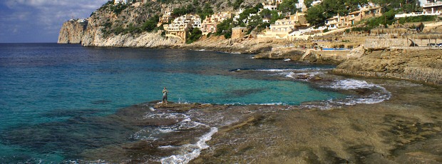 Hostal Residència Catalina Vera, allotjament al Port d'Andratx, Cala Llamp