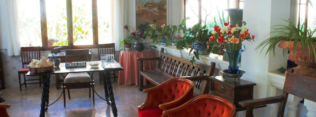 Hostal Residència Catalina Vera, allotjament al Port d'Andratx, L'Hostal